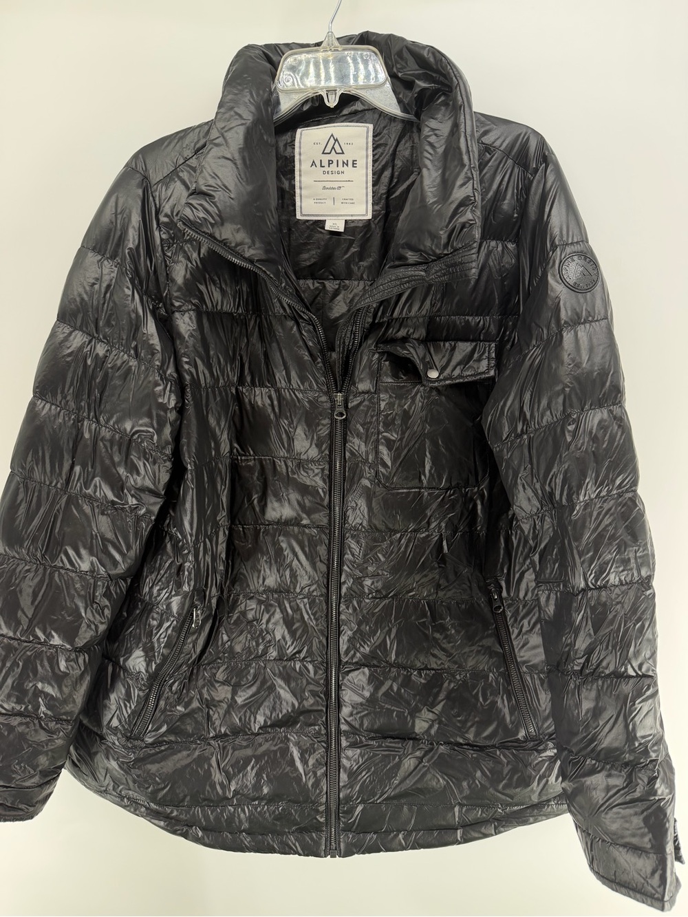 Alpine Design Men's Shiny Black Packable Puffer Coat